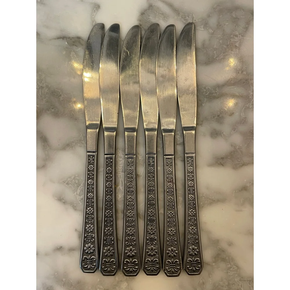 Vintage Korea Stainless Floral Scroll Dinner Knives Set of 6 Daisy Fleur Pattern